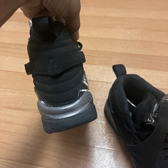 Air Jordan 8 Retro “Bugs Bunny” - Picture 7 of 9